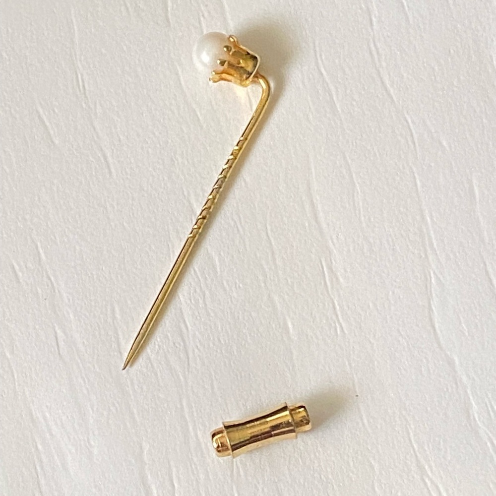 Vintage Glass Pearl Stick Pin Gold Tone Lapel Pin - Picture 6 of 6